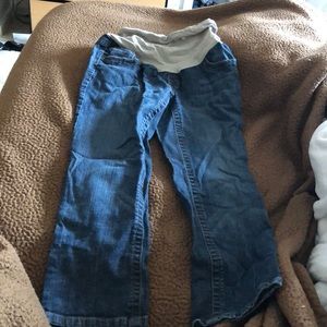 Maternity jean capris